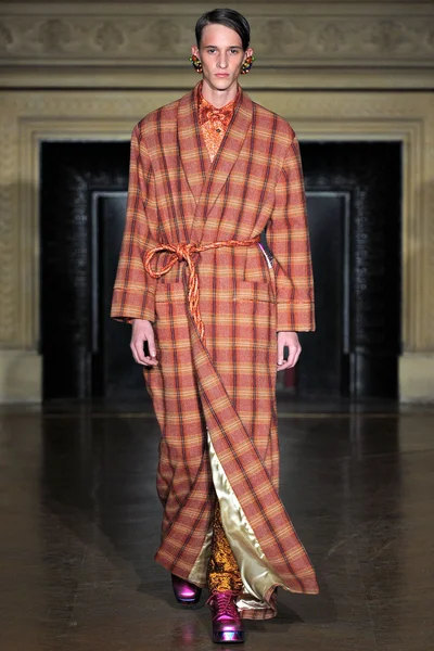 Look 33